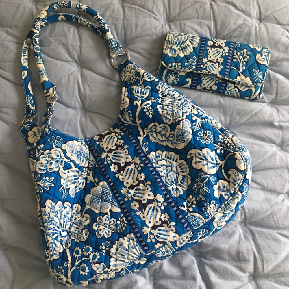 Vera Bradley matching wallet and purse